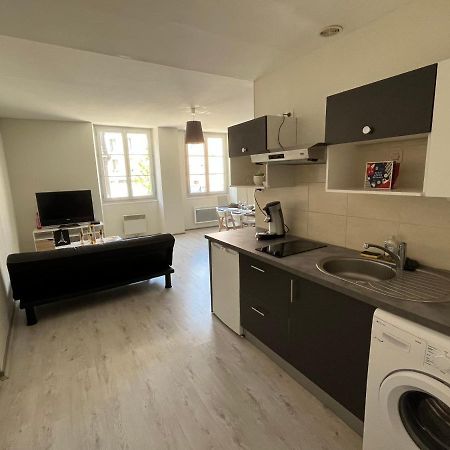 Appartement F2 Au Plein Centre Du Puy-En-Velay Le Puy-en-Velay Exterior foto