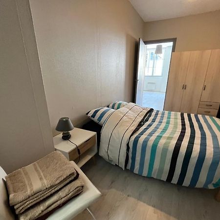 Appartement F2 Au Plein Centre Du Puy-En-Velay Le Puy-en-Velay Exterior foto