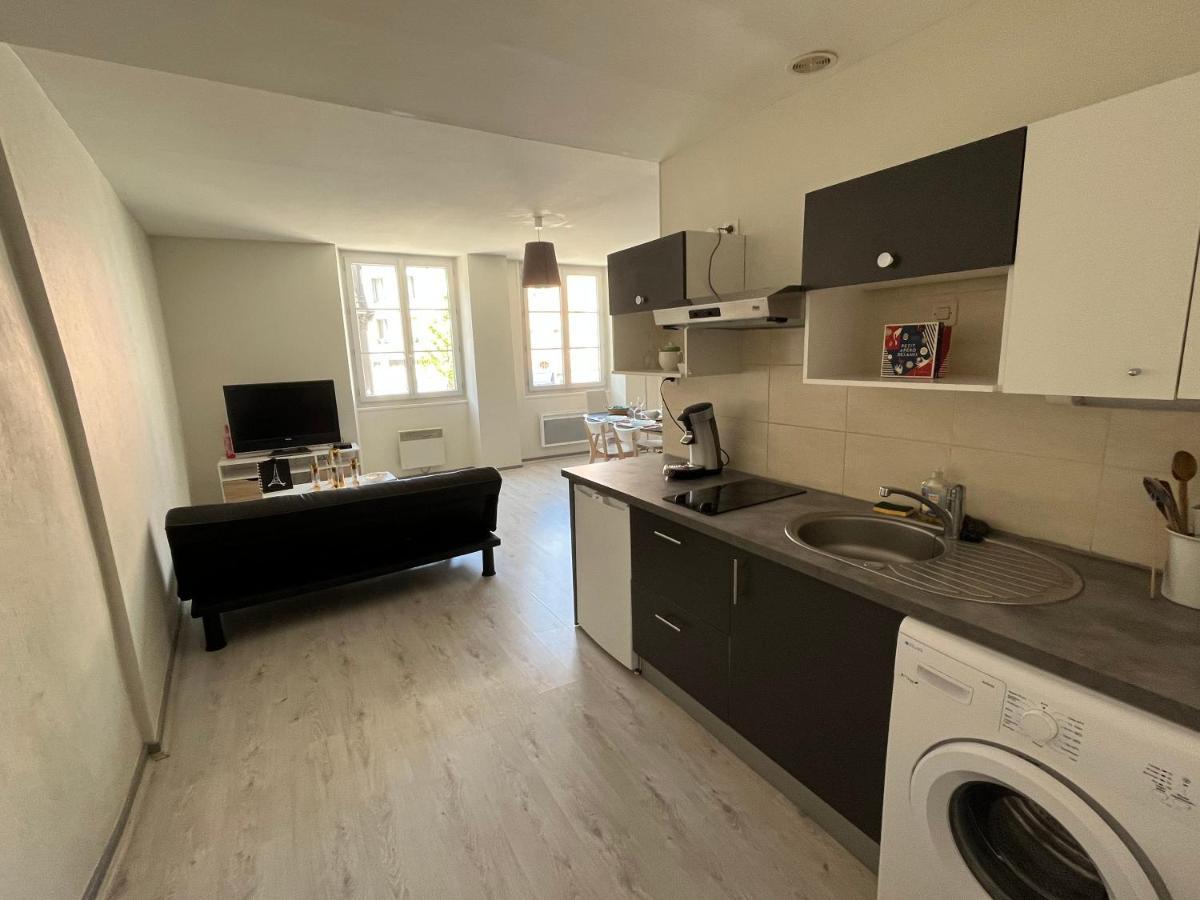 Appartement F2 Au Plein Centre Du Puy-En-Velay Le Puy-en-Velay Exterior foto